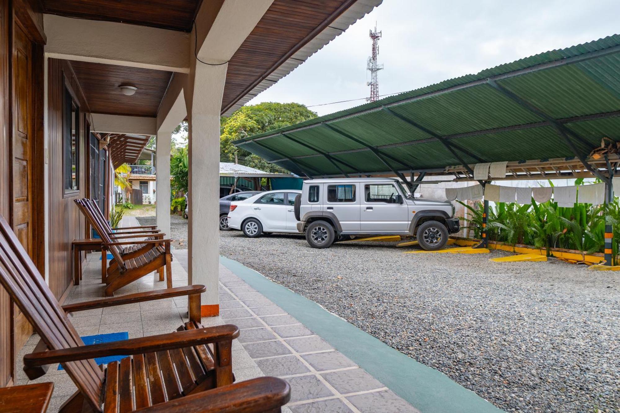 Cabinas Arrecife Cahuita Dış mekan fotoğraf
